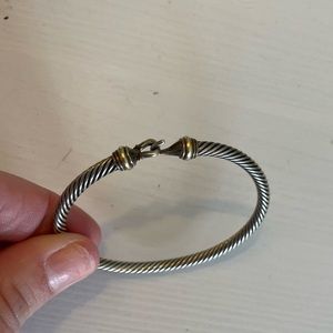 David Yurman- Buckle Bracelet in Sterling Silver with 18K Yellow Gold